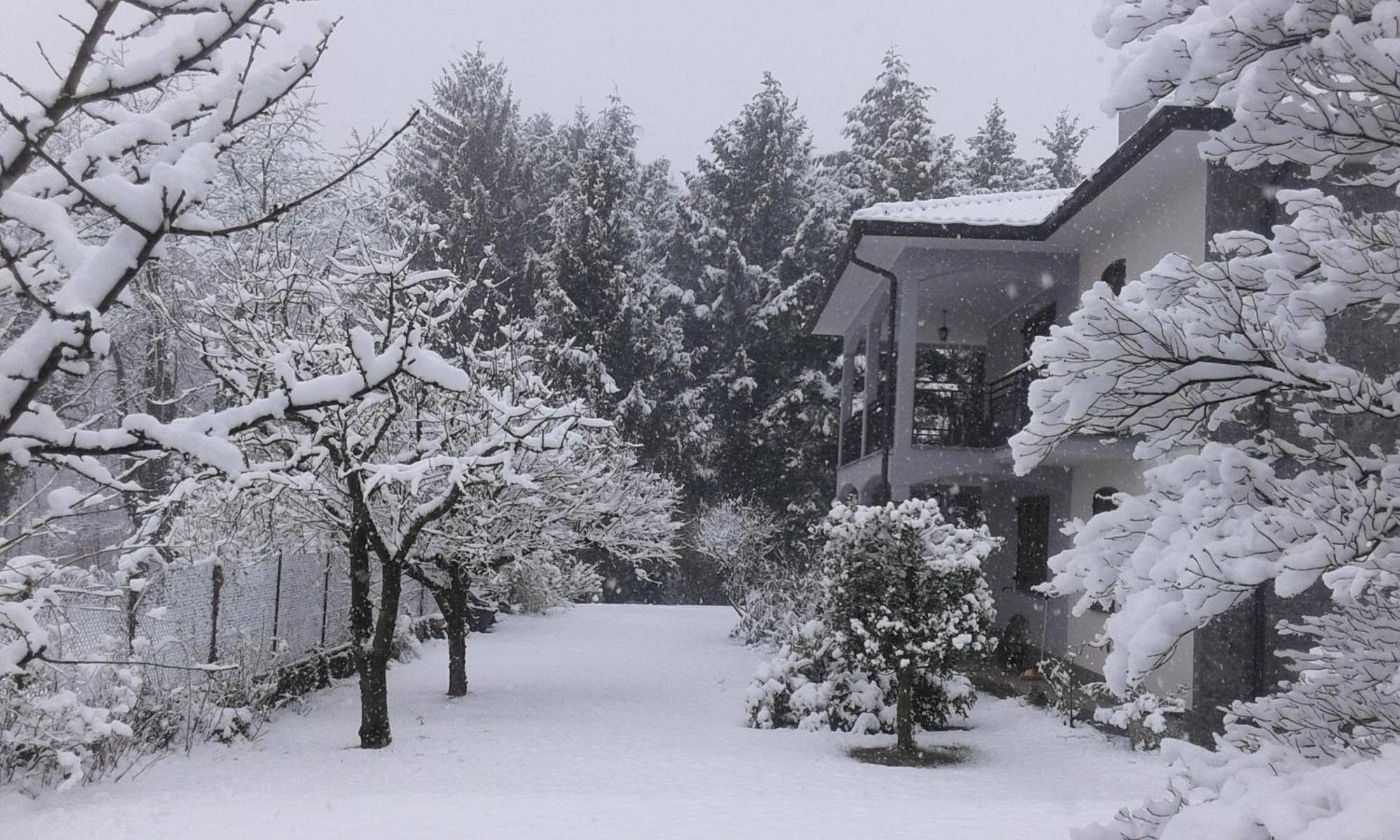 Le Bricolle Villa Viggiù Buitenkant foto