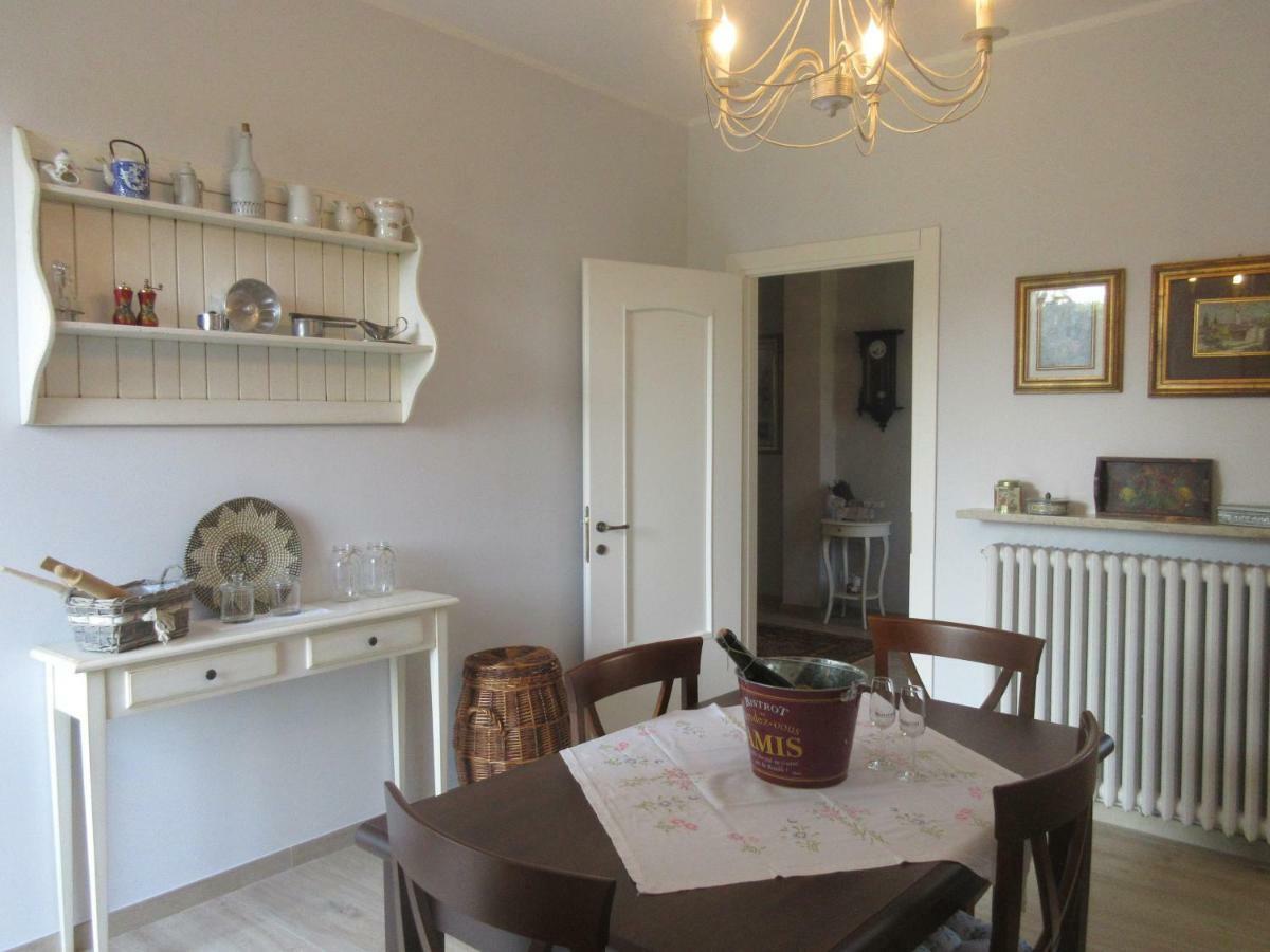 Le Bricolle Villa Viggiù Buitenkant foto
