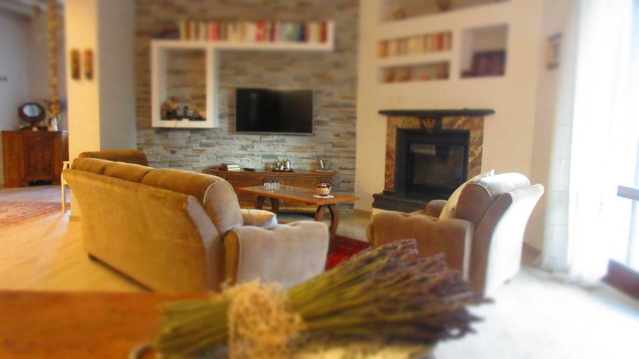 Le Bricolle Villa Viggiù Buitenkant foto